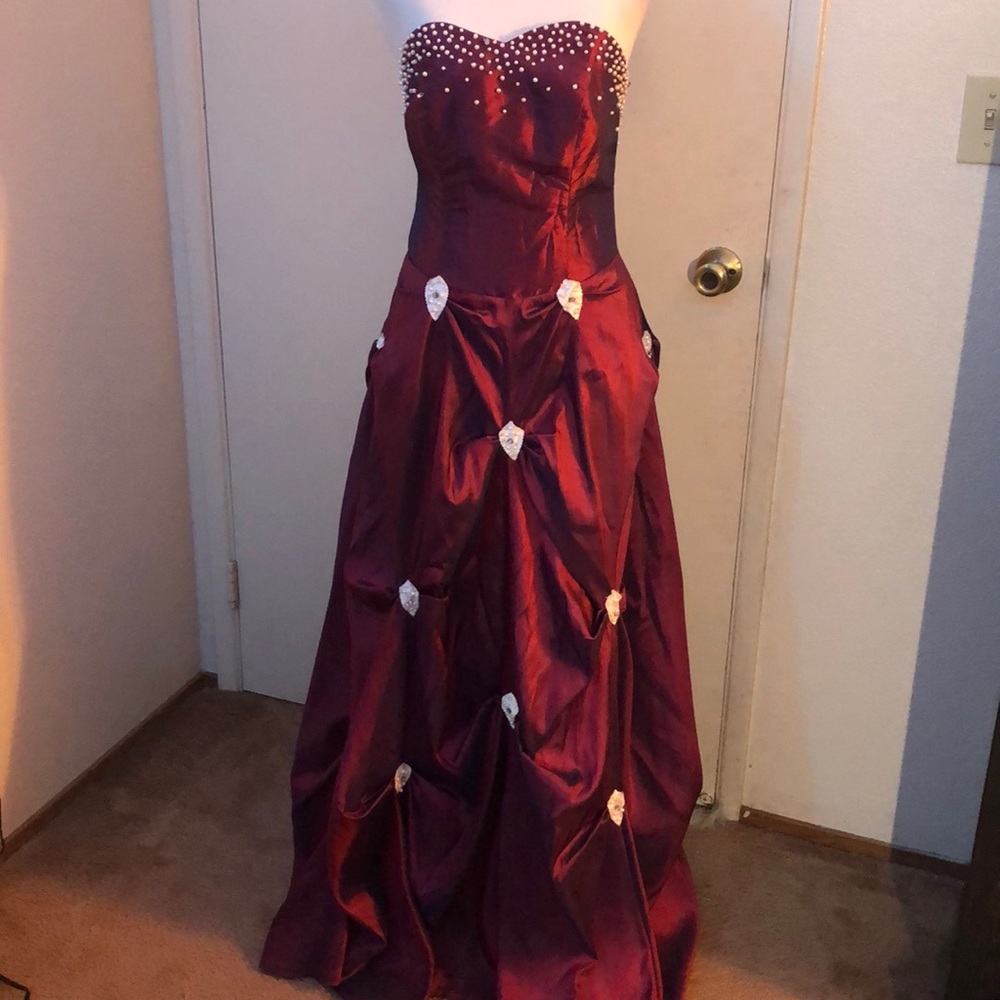 prom dress 🤩 - Picture 1 of 8